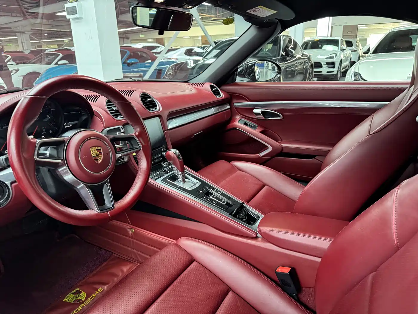 Porsche 718 2018 Boxster 2.0T фото 5