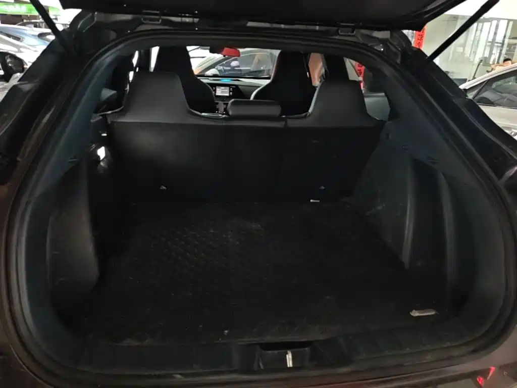 CHANGAN UNI-T