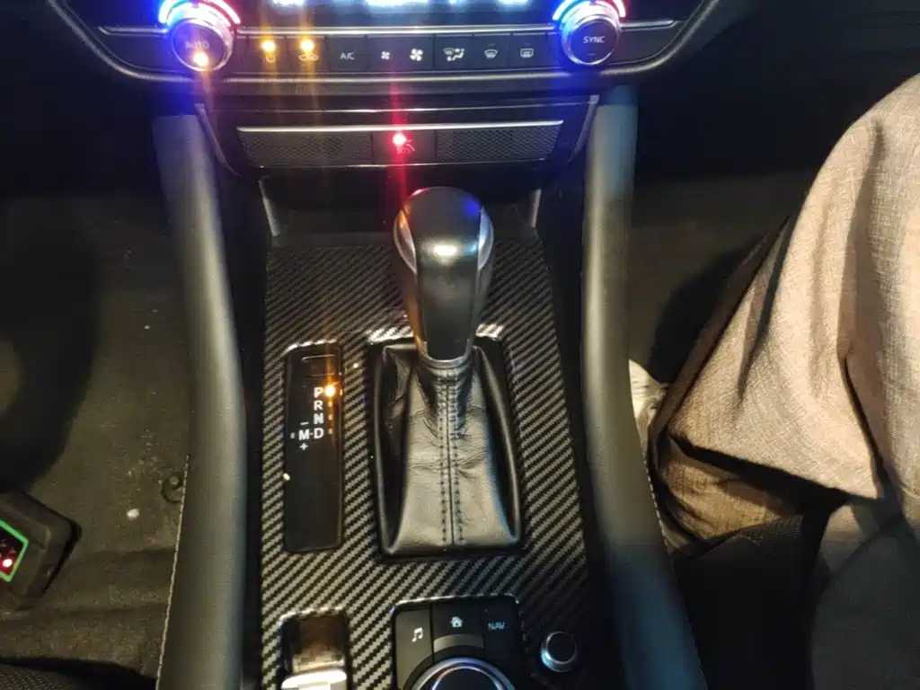 Mazda Atenza 2020 2020 2.0L Skyactiv Luxury