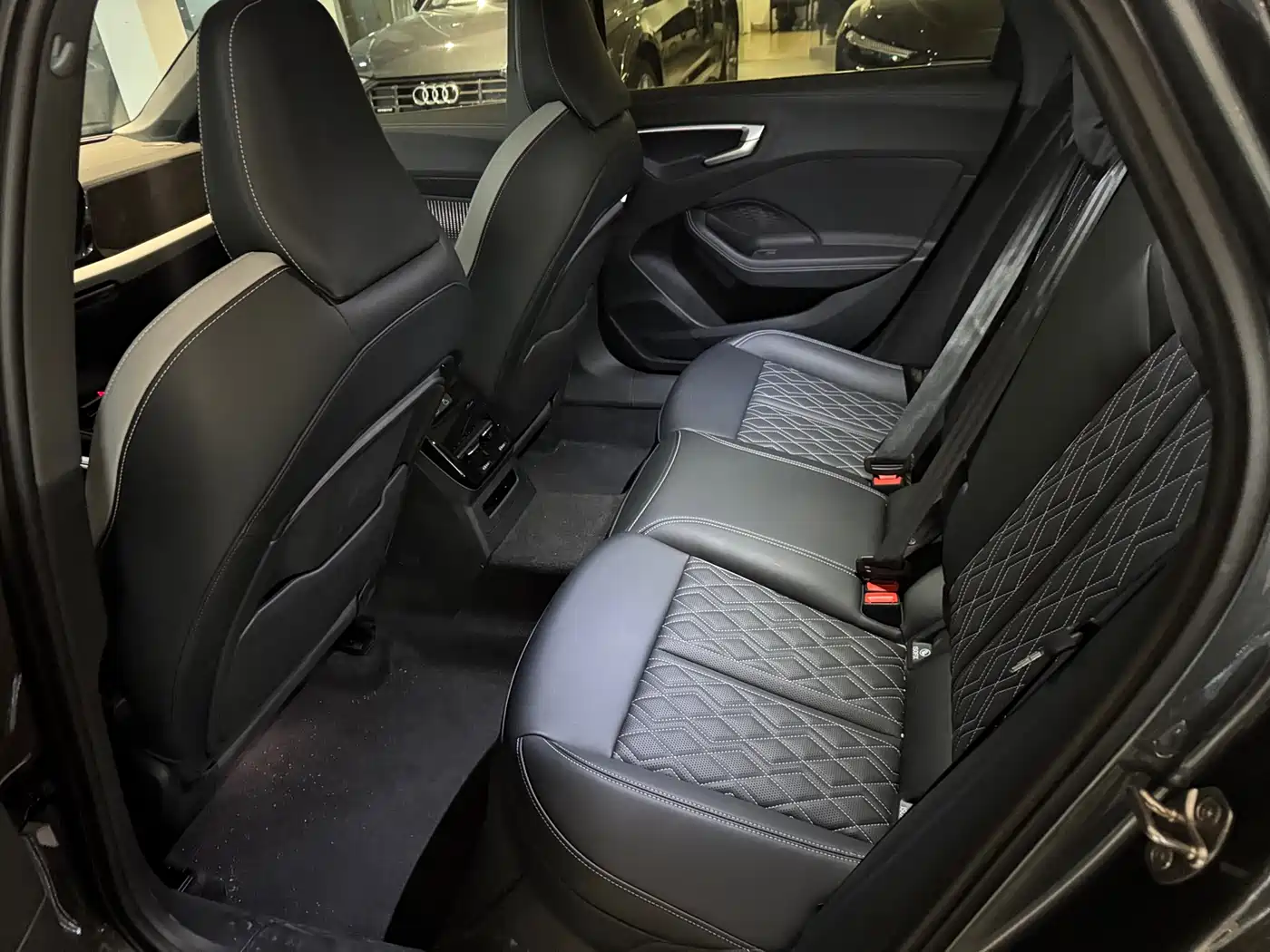 Audi A5L 2025 2.0T Sport Edition Plus фото 10