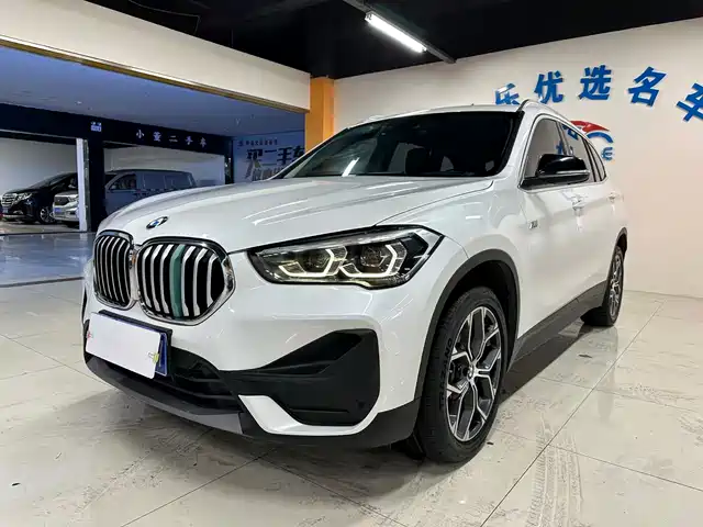 BMW X1 sDrive25Li, Лидер