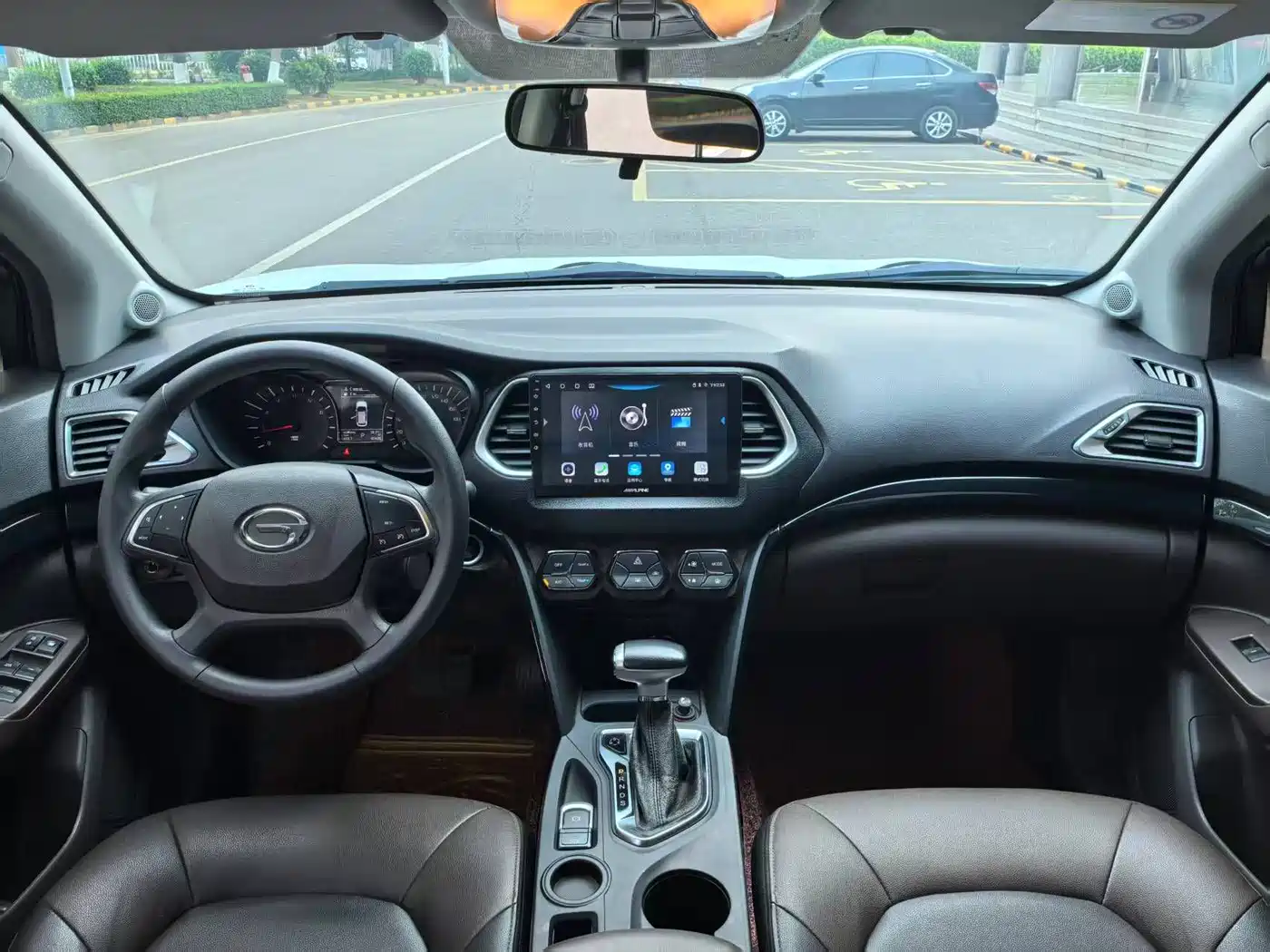 GAC Trumpchi Trumpchi GS4 2017 235T G-DCT 2WD Elite фото 9