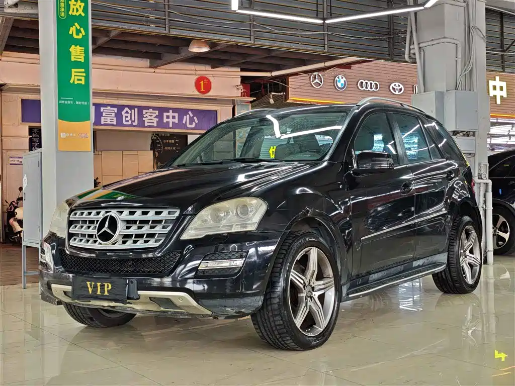 Mercedes-Benz M-Class 2010 ML 350 4MATIC Luxury