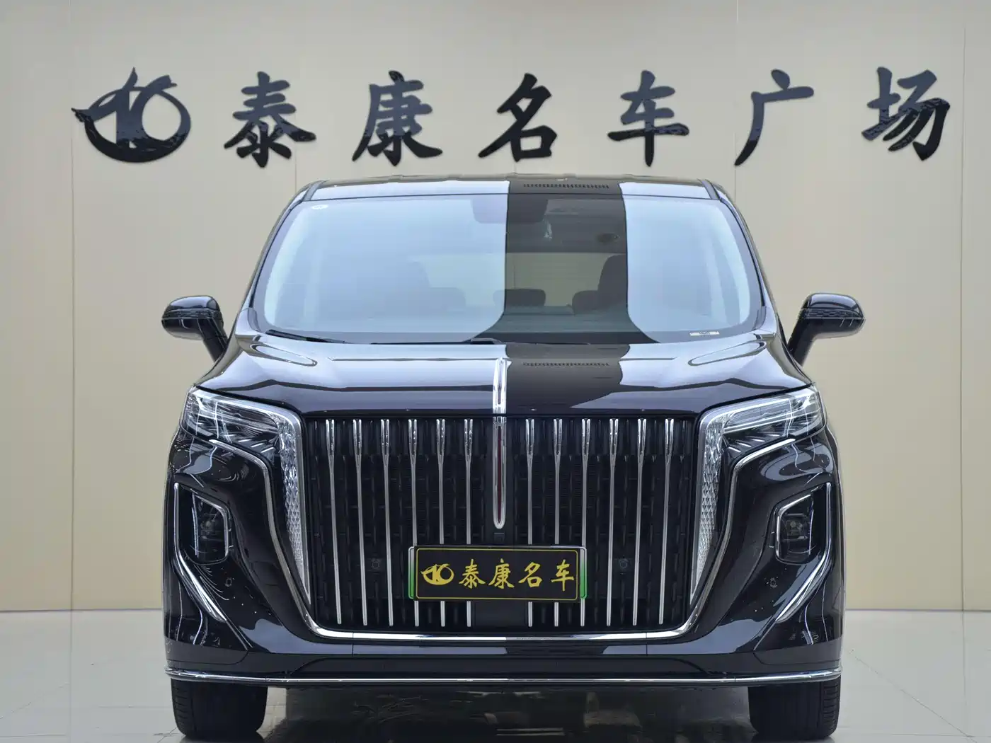 Hongqi HQ9 PHEV 2024 Model 2.0T AWD Business Edition фото 2