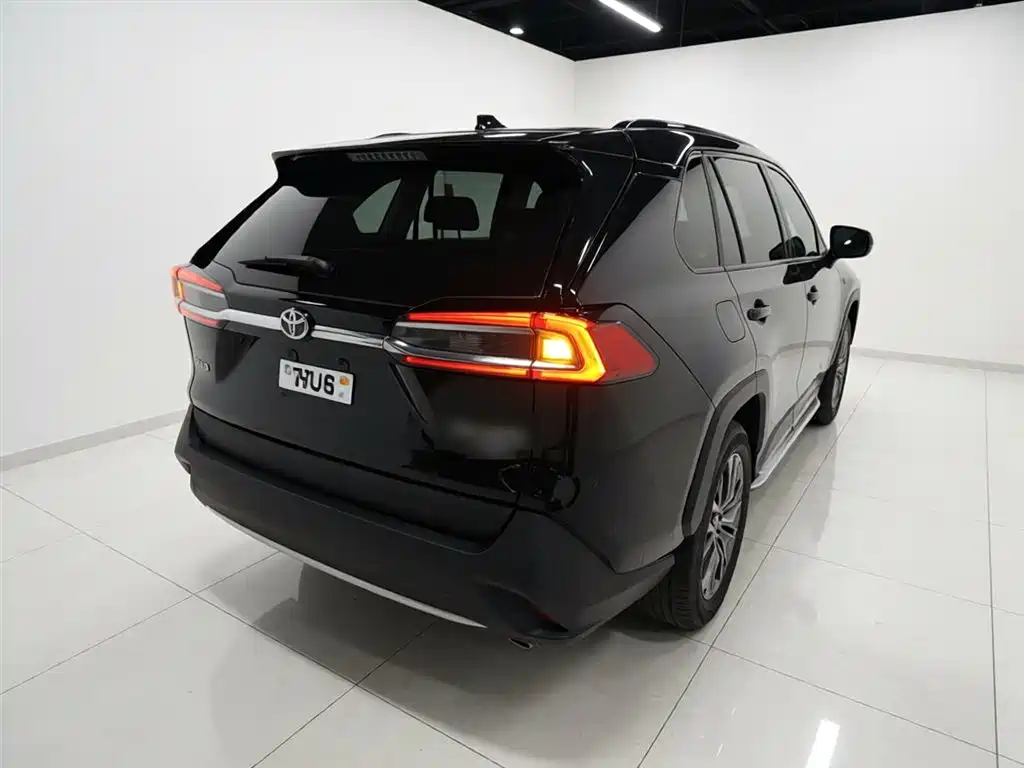 TOYOTA WILANDA