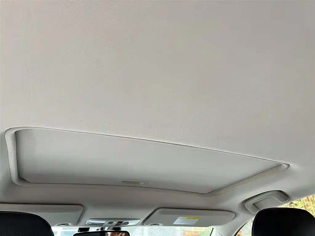 Mitsubishi Outlander 2018 2.4L 4WD Elite Edition 5-seater фото 18