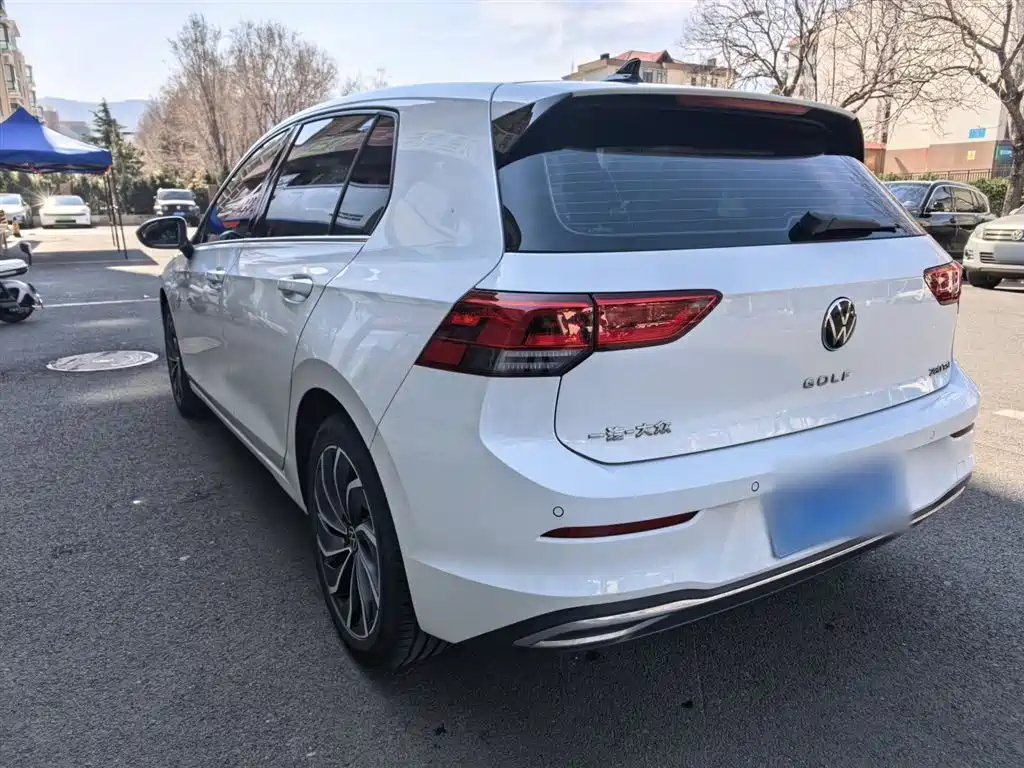 Volkswagen Golf 2023 Facelift 280TSI DSG Pro фото 25