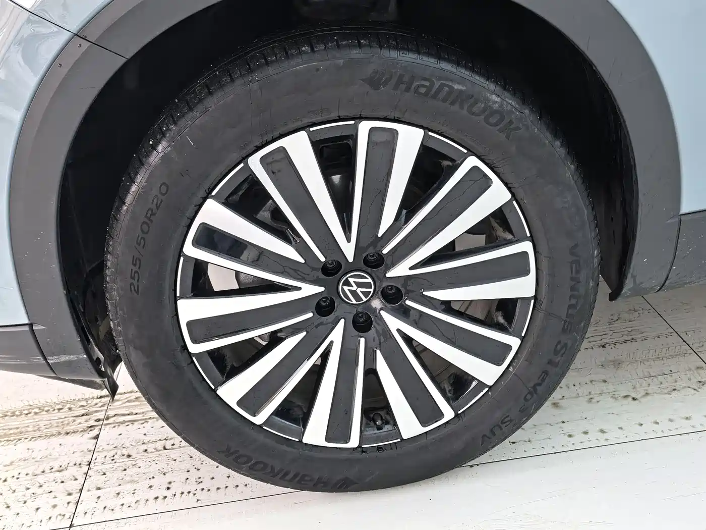 Volkswagen Talagon 2023 330TSI Luxury Touring Edition фото 5