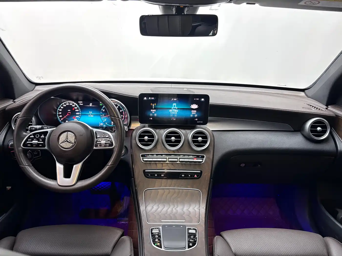 Mercedes-Benz GLC 2020 Facelift GLC 260 L 4MATIC Luxury фото 11