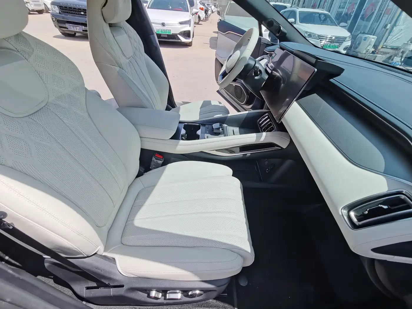 BYD Song L EV 2025 Smart Drive 550km Excellence фото 12
