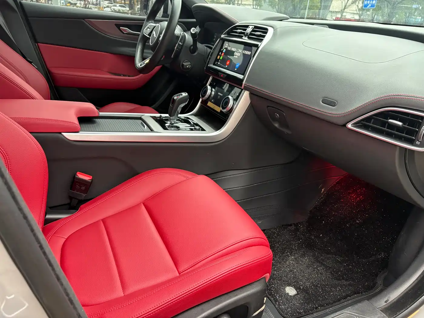 Jaguar XEL 2024 Model 2.0T 250PS R-DYNAMIC S Progressive Sport Edition фото 9