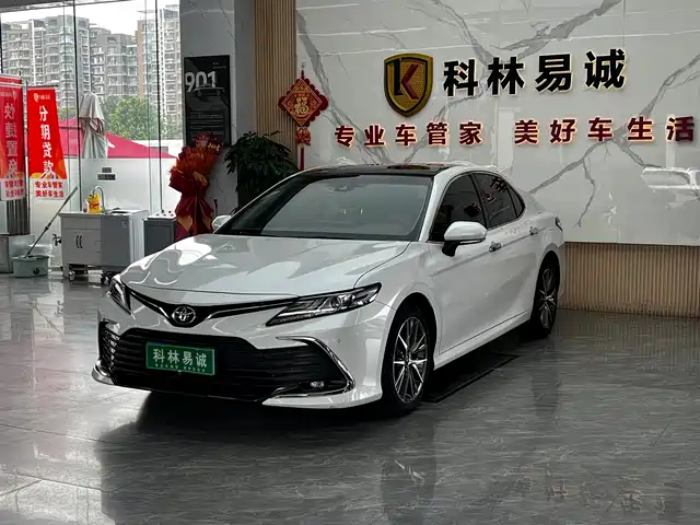 Toyota Camry 2022