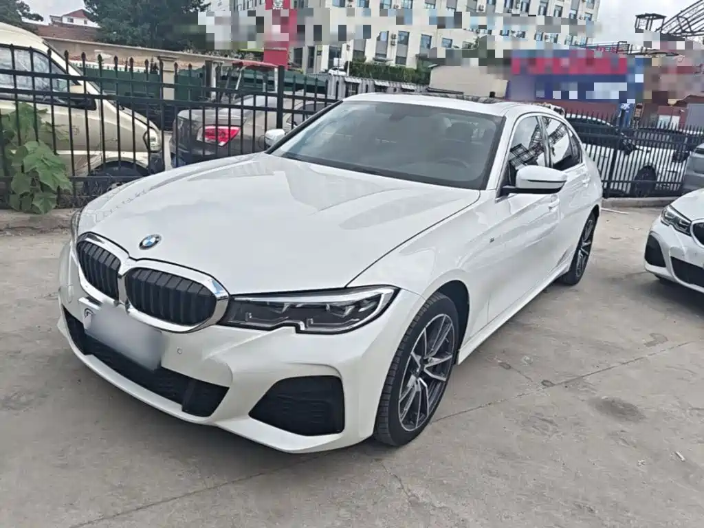 BMW 3-SERIES