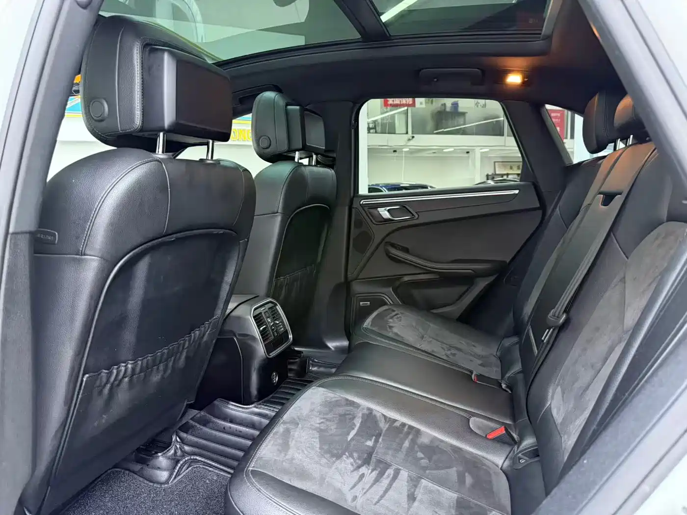 Porsche Macan 2017 Macan 2.0T фото 4
