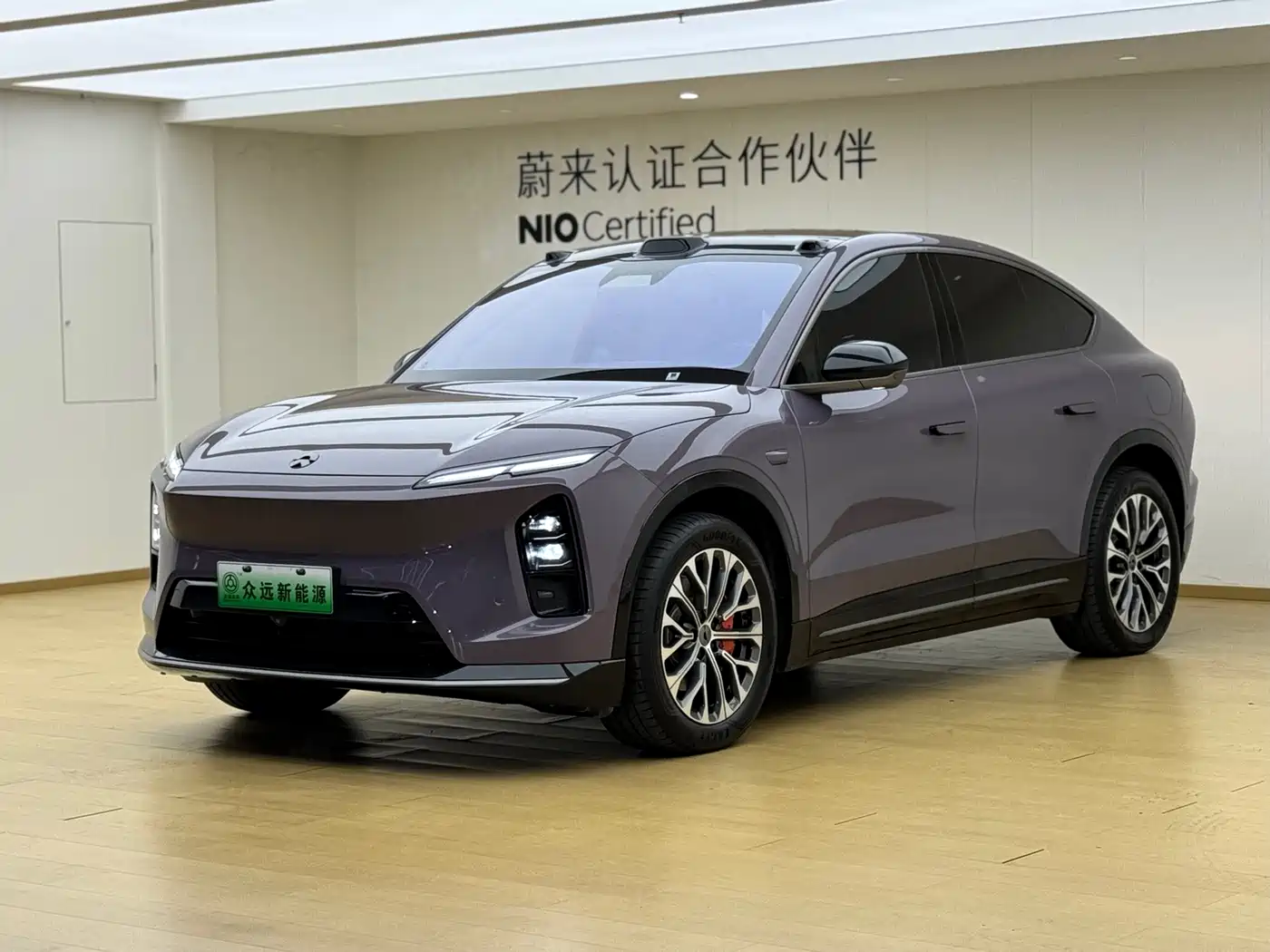 Фото 1 - NIO EC6