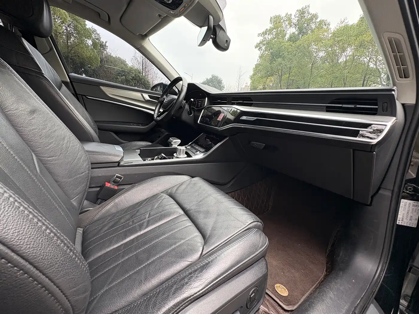 Audi A6L 2021 40 TFSI Luxury Elegance фото 9