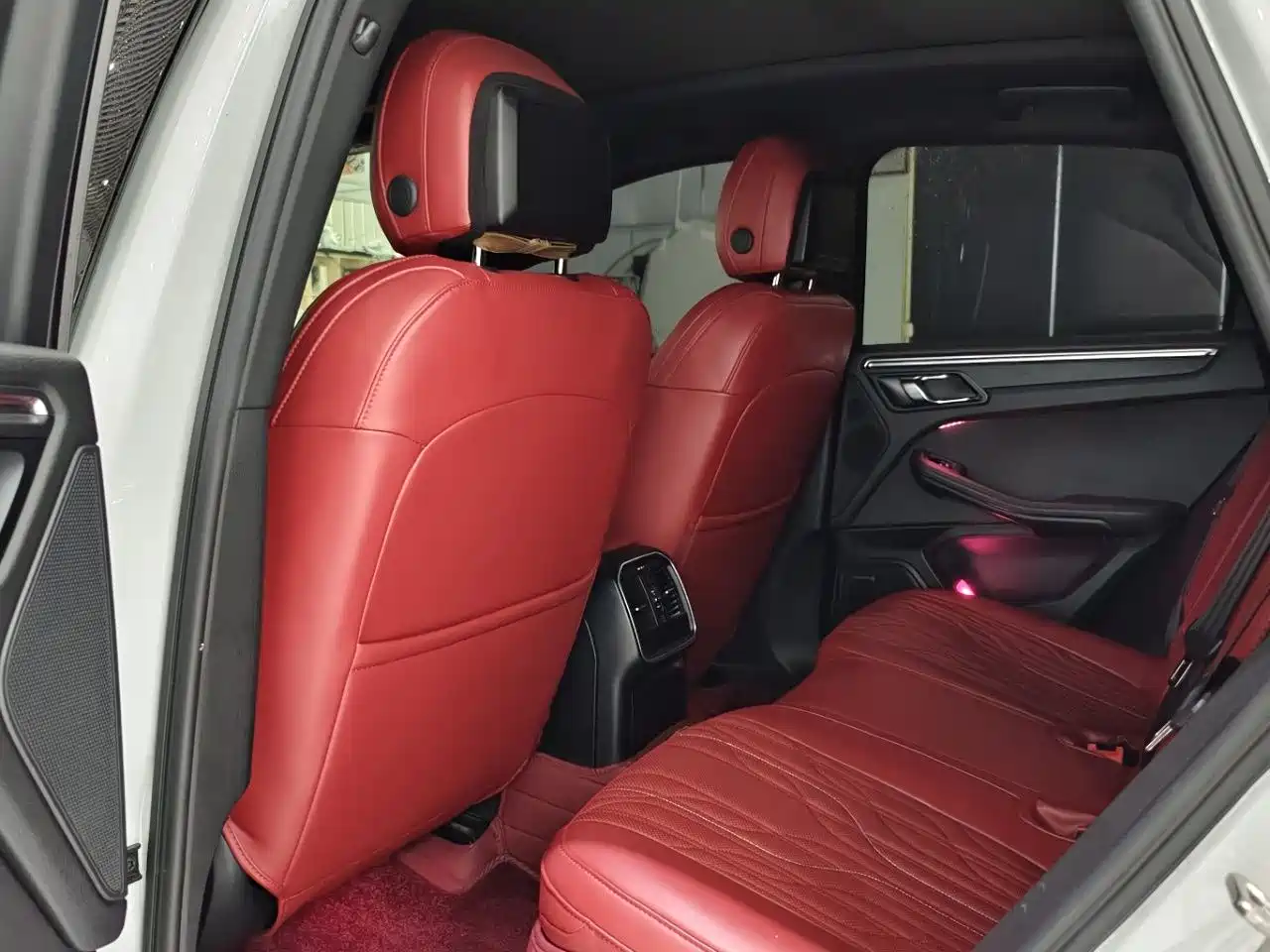 Porsche Macan 2016 Macan 2.0T фото 9