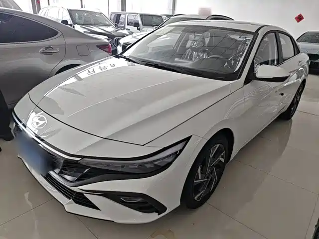 Hyundai Elantra 1.5L CVT GLX, Элит