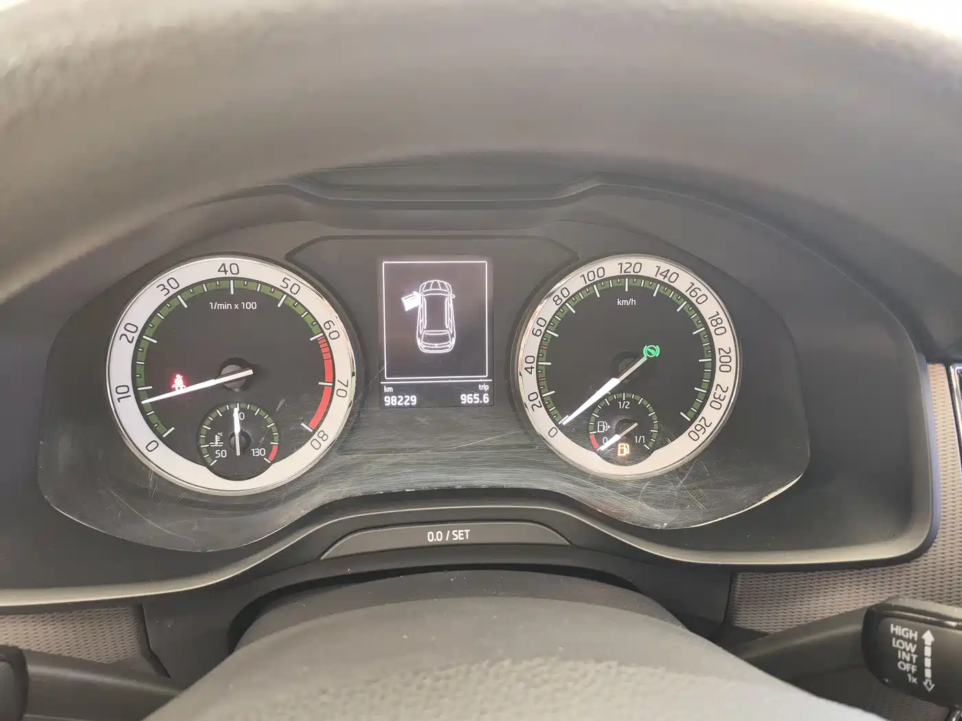 Škoda Kodiaq 2018 TSI330 5-seat FWD Comfort фото 8