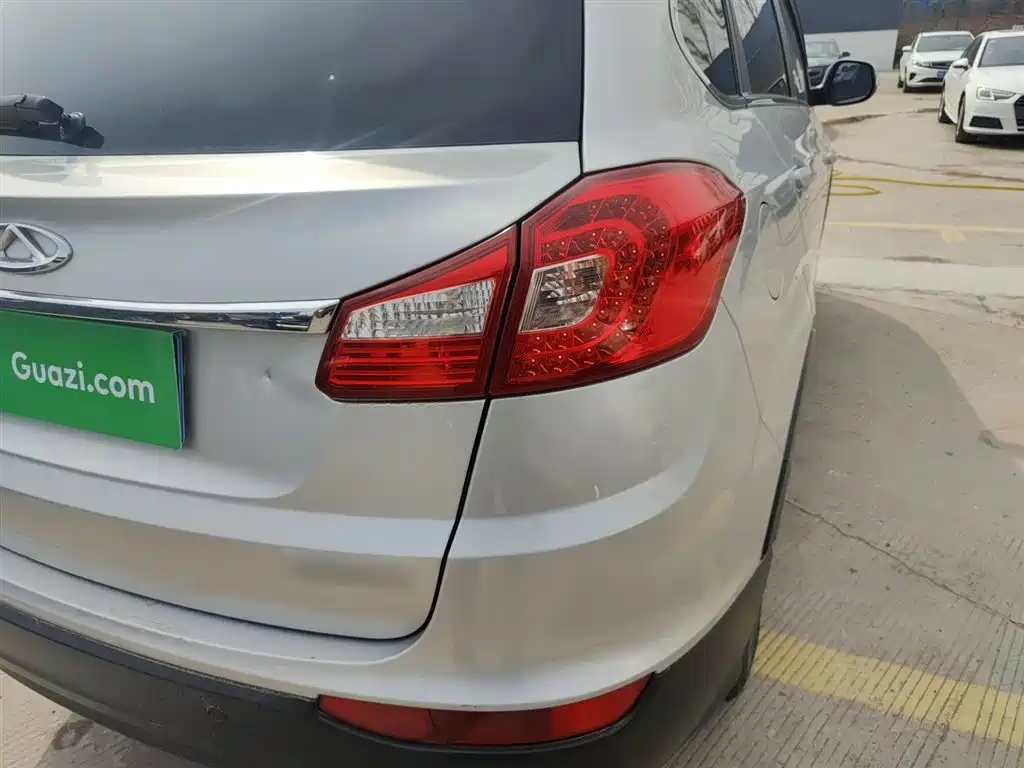 Chery Tiggo 5 2016 2014 2.0L Manual Family Premium Edition