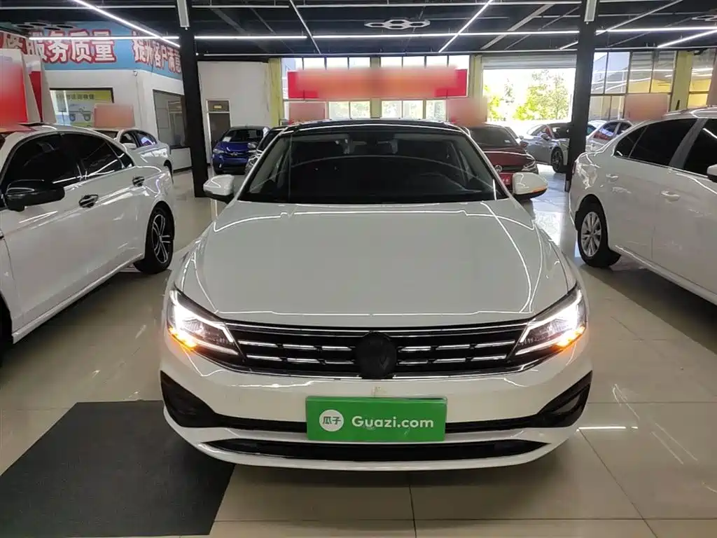 Volkswagen Lamando 2021 280TSI DSG Luxury Phantom Edition фото 3