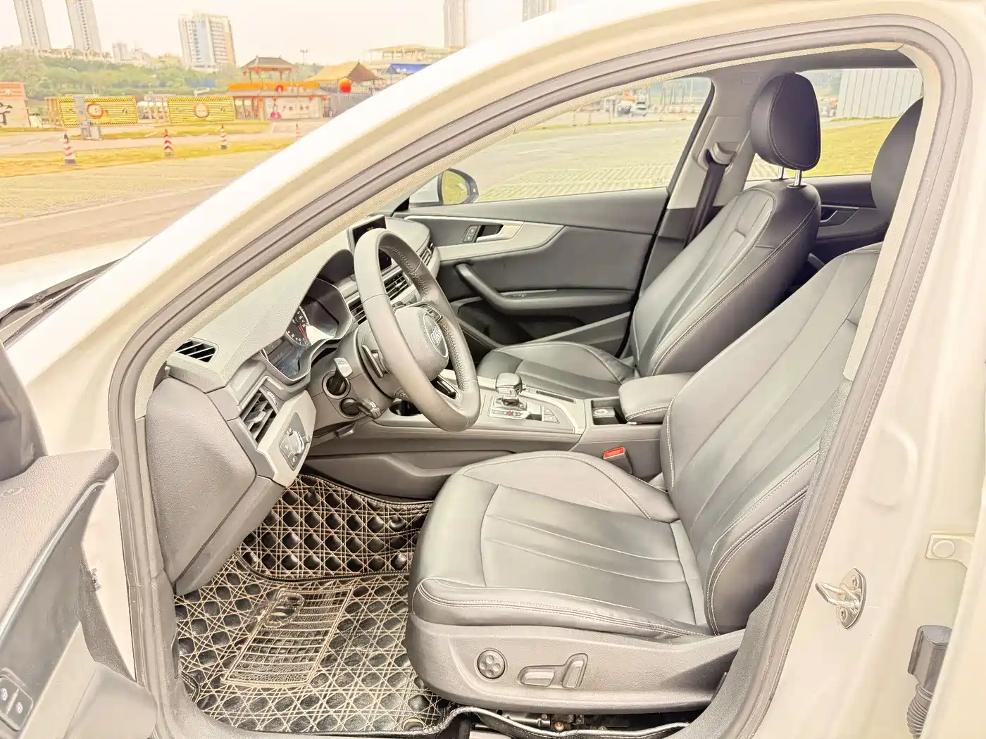 Audi A4L 2017 Plus 40 TFSI Progressive фото 12