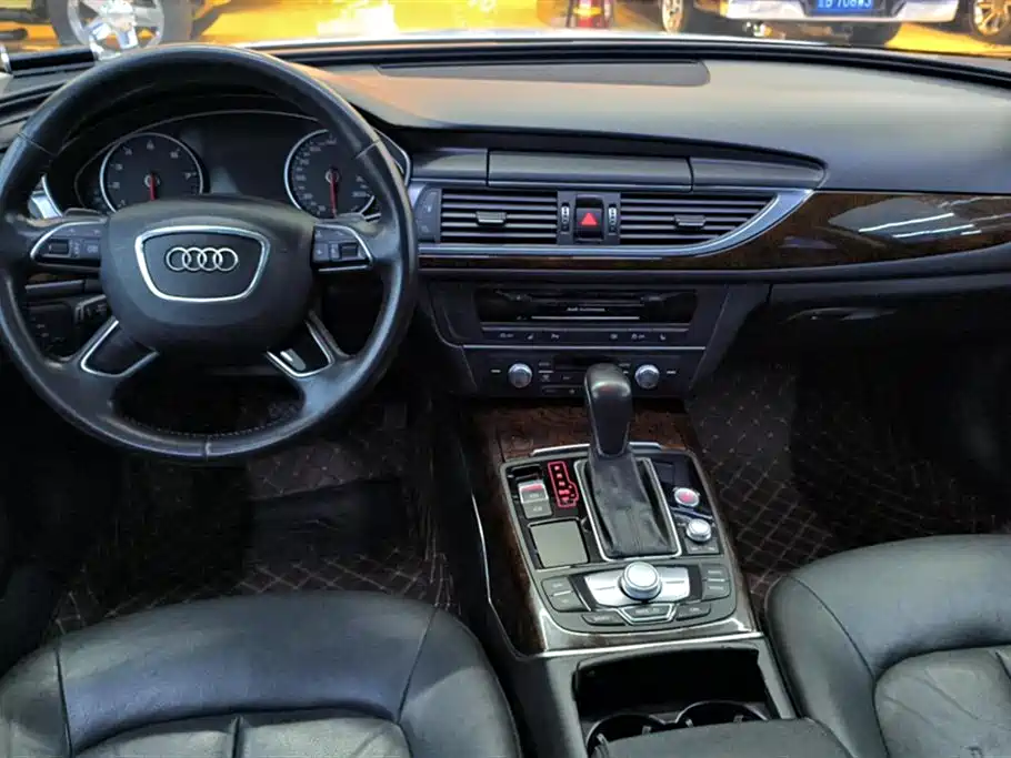 Audi A6L 2017 TFSI Comfort фото 12