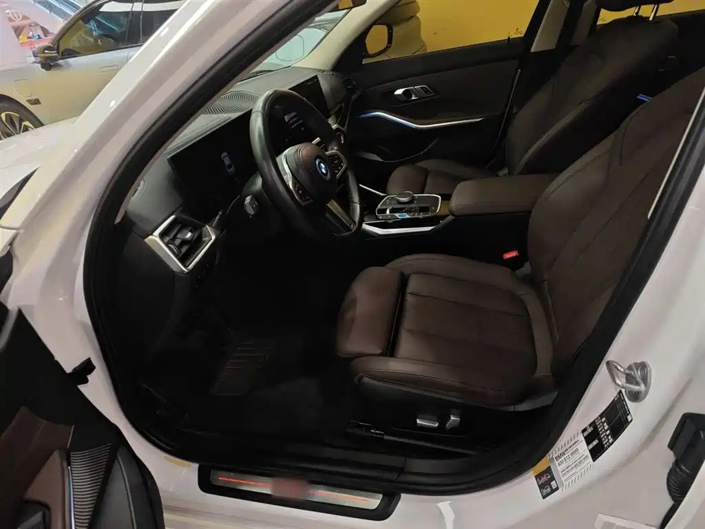 BMW i3 2022 eDrive 35 L фото 11