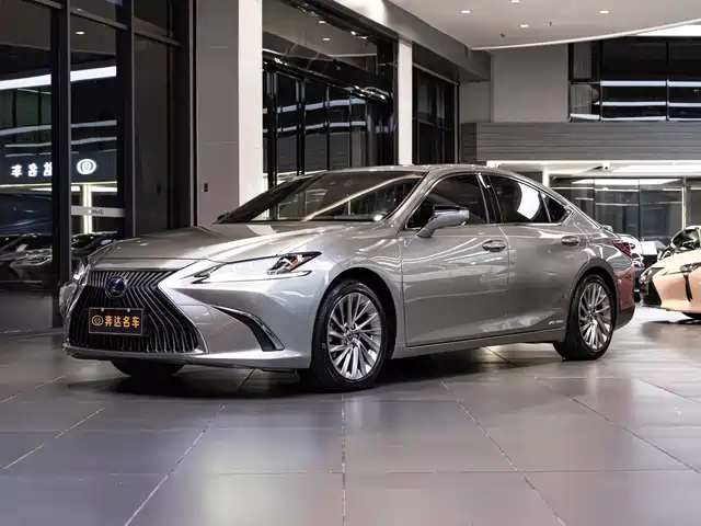  Lexus Lexus ES 2020 Model 300h Executive Edition