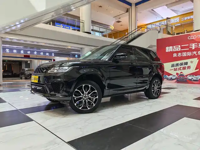 Land Rover Range Rover Sport 2022 3.0 L6 Gloss Black Edition — фото 3