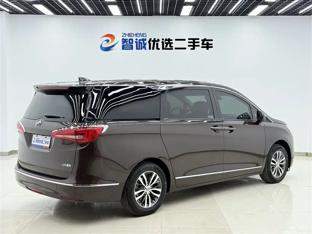 Buick GL8 2018 ES 28T Flagship Type China VI фото 24