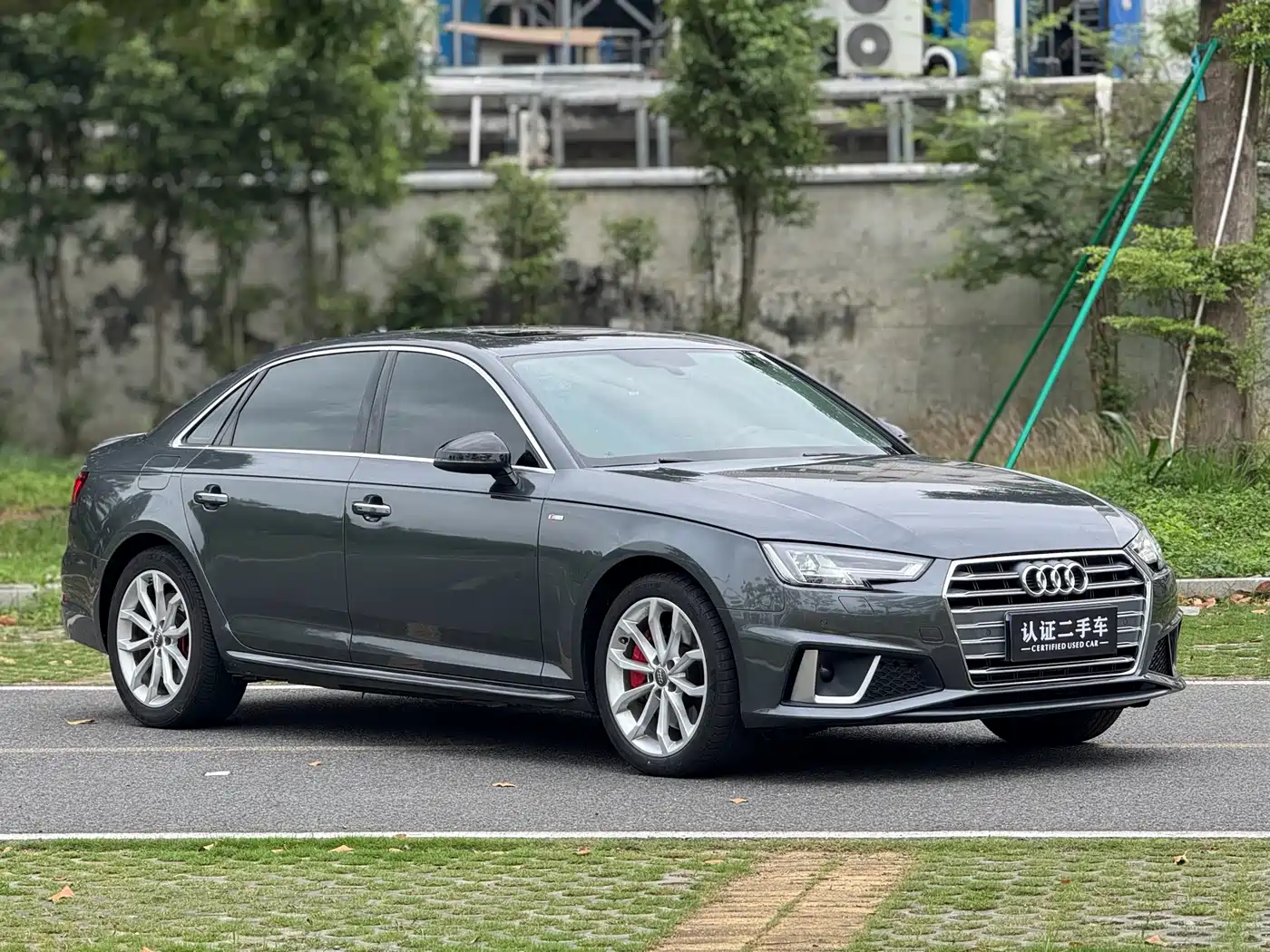 Audi A4L 2019 45 TFSI quattro Personality Sport (China VI) фото 3
