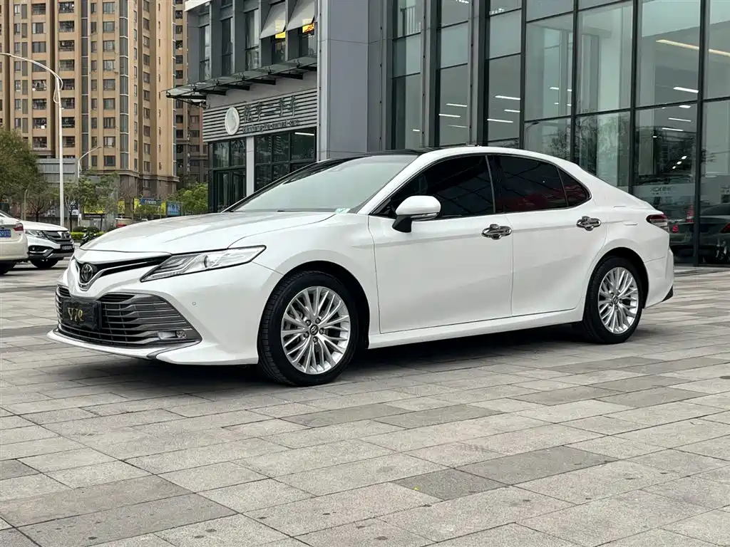 Toyota Camry 2019 Facelift 2.5G Luxury Edition