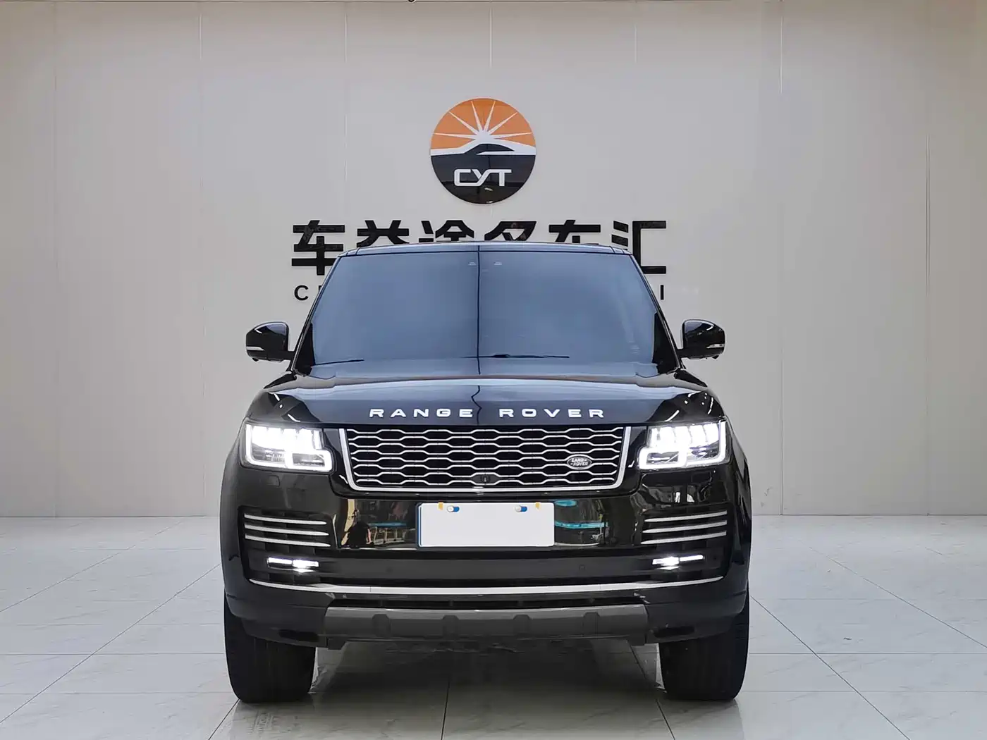 Land Rover Range Rover 2017 3.0 SC V6 Vogue LWB (Long Wheelbase) фото 2