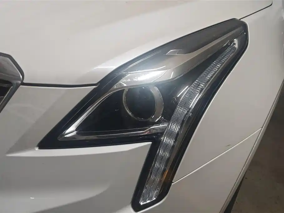Cadillac XT5 2018 28E AWD Technology Model фото 5