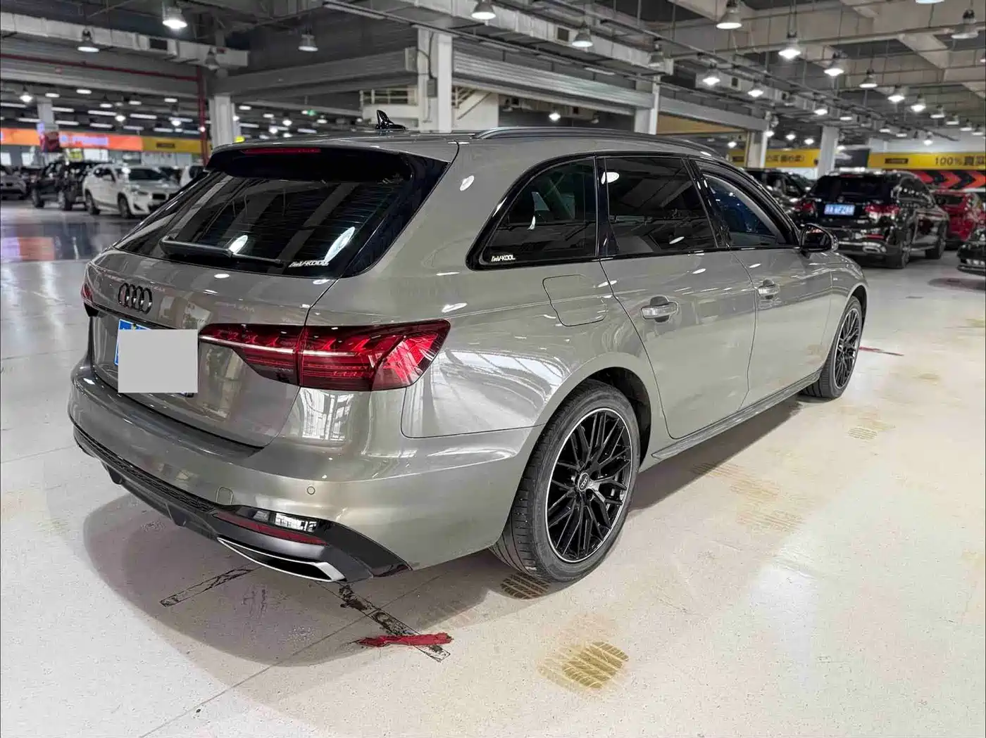 Audi A4 (Import) 2024 2024 Avant 40 TFSI Fashion Sport