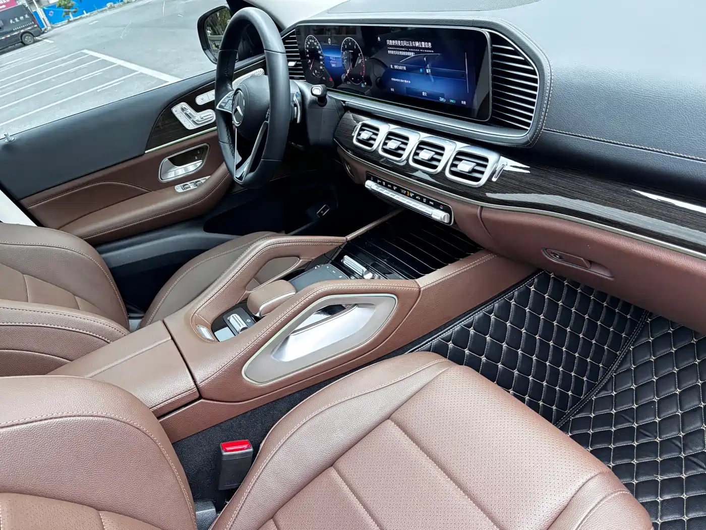 Mercedes-Benz GLE 2025 GLE 350 4MATIC Fashion фото 10