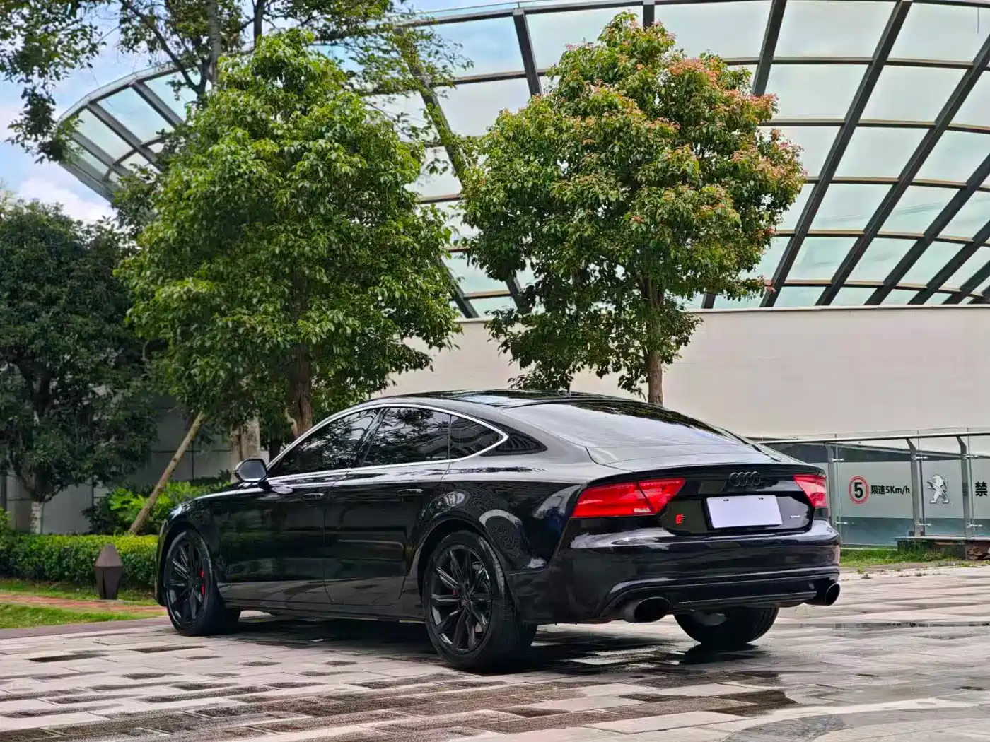 Audi A7 2014 50 TFSI quattro Comfort Edition фото 4