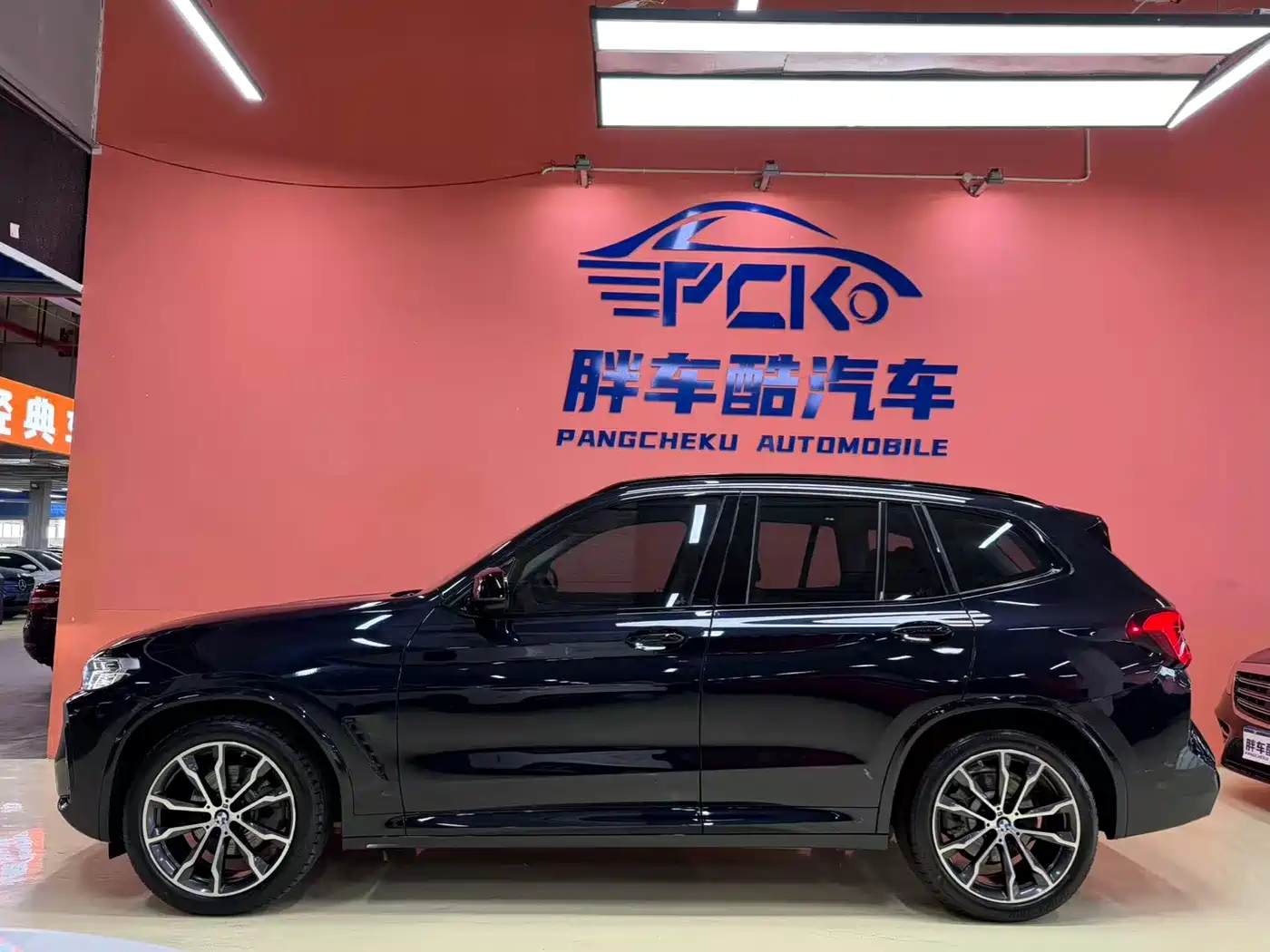 BMW X3 2022 Facelift xDrive30i Leading M Shadow Edition фото 4