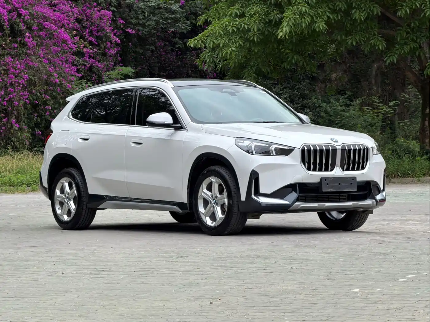 BMW X1 2023 sDrive20Li X Design Package фото 8