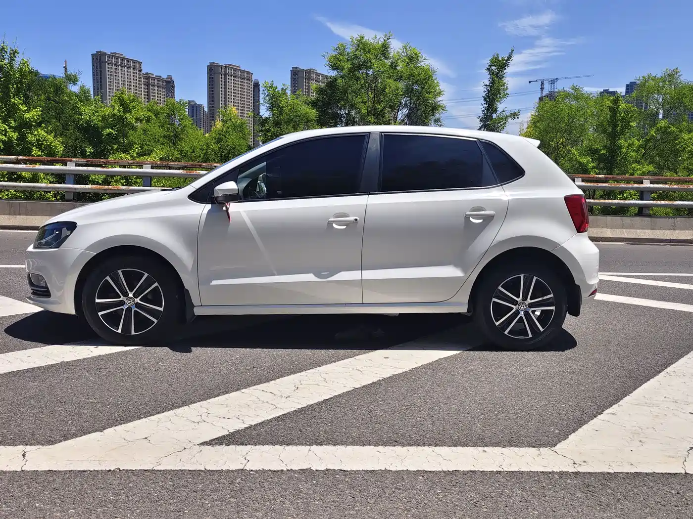 Volkswagen Polo 2016 1.6L Automatic Comfort фото 12