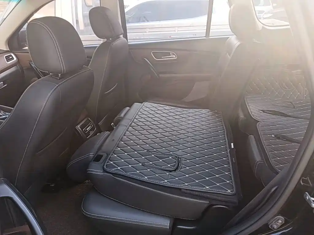 SWM Motor SWM X7 2018 2017 1.5T Automatic Smart Enjoy 7-seater