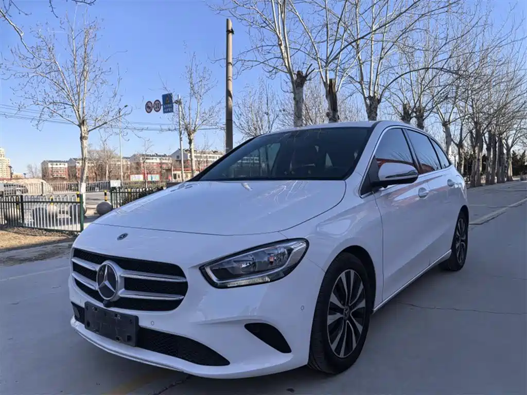 Mercedes-Benz B-Class 2021 B 180 Style фото 2