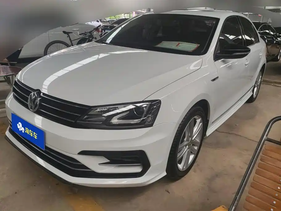 Volkswagen Sagitar 2018 280TSI DSG Spark Edition