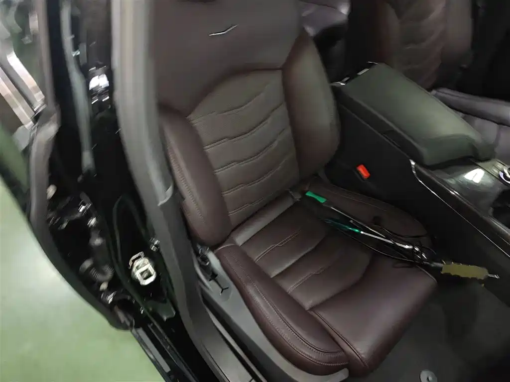 Cadillac CT6 2022 28T Premium фото 20
