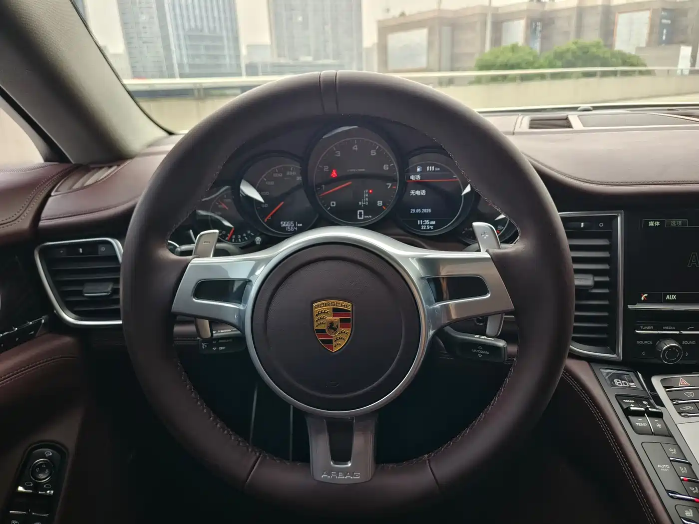Porsche Panamera 2016 Panamera Edition 3.0T фото 7