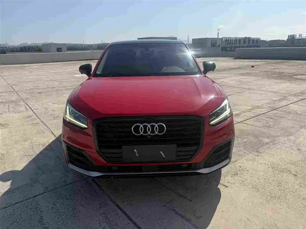 Audi Q2L 2020 35 TFSI Progressive Dynamic Model фото 2