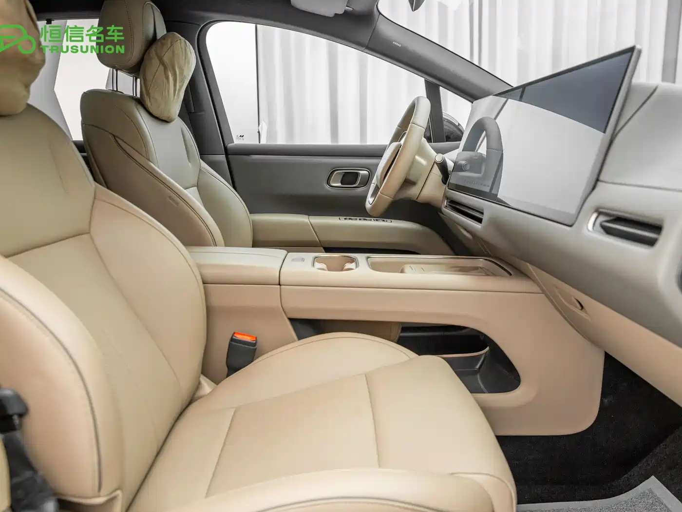 Li Auto i6 2025 2025 4WD Base Model