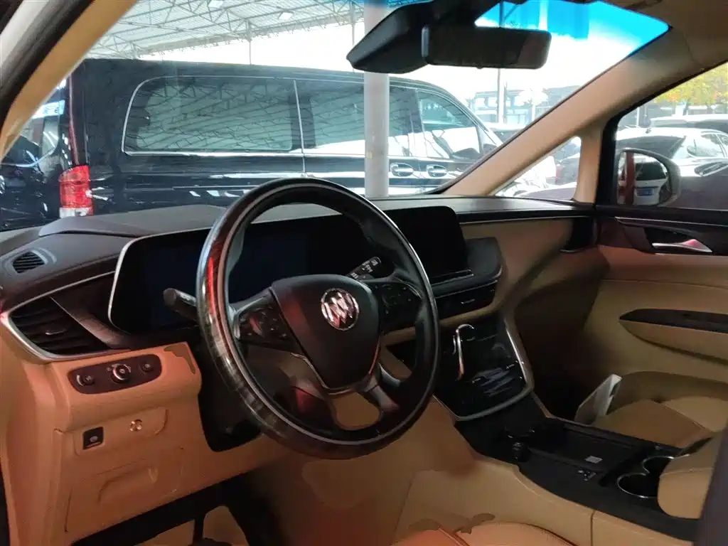 Buick GL8 2021 ES Landlord 653T Premium фото 6