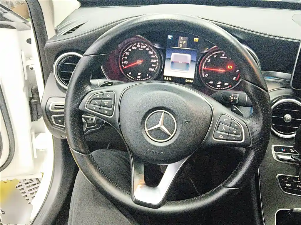 Mercedes-Benz C-Class 2018 C 200 L Sport Edition фото 7